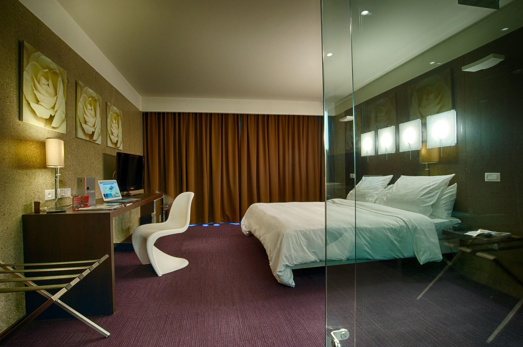 Le Rex Hotel Тарб Экстерьер фото
